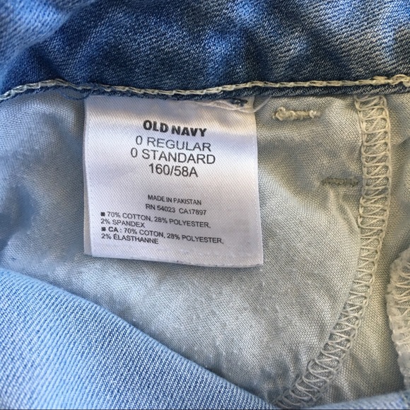 Old Navy Light Blue Capris - Picture 3 of 3